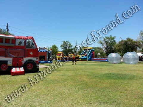 Inflatabel obstacle course for company parties